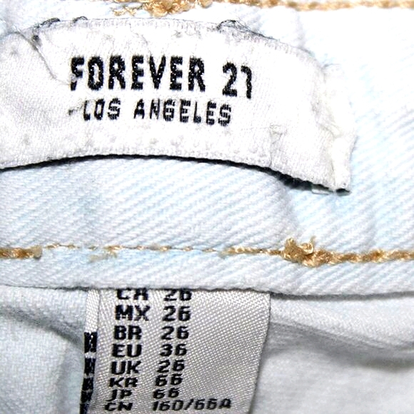 Forever 21 Los Angeles Thrashed Jeans 26 - Picture 5 of 7